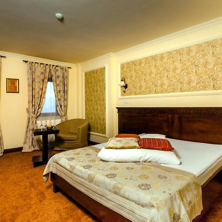 Nobillis - Carpathian Residence Peștera Ruang foto