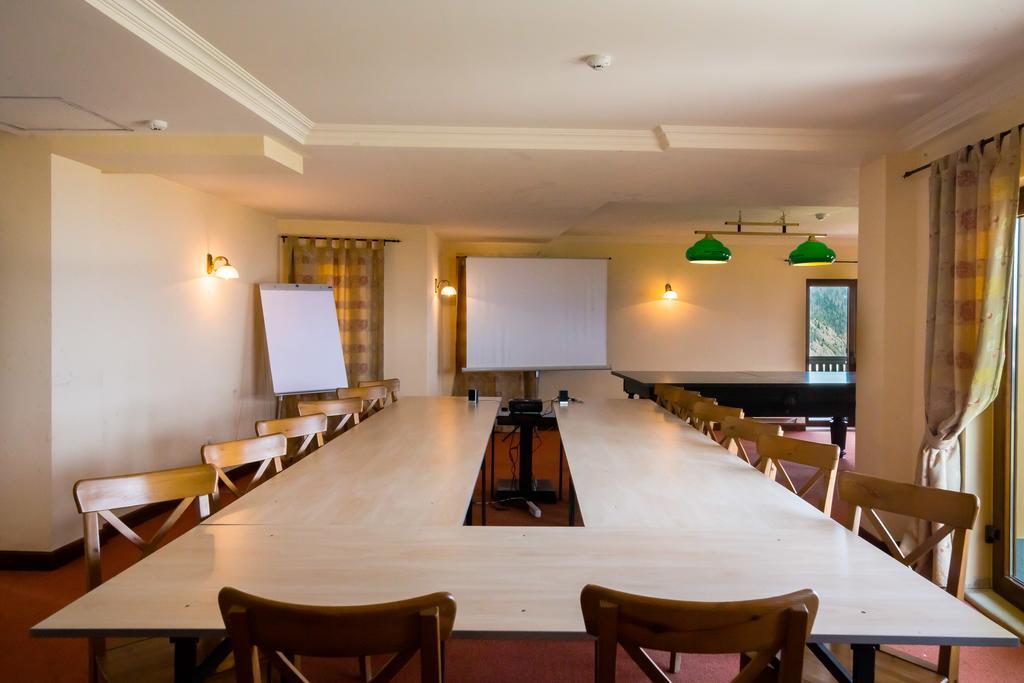 Nobillis - Carpathian Residence Peștera Bagian luar foto