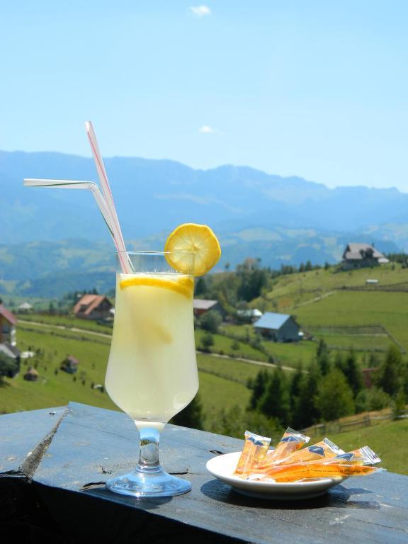 Nobillis - Carpathian Residence Peștera Bagian luar foto